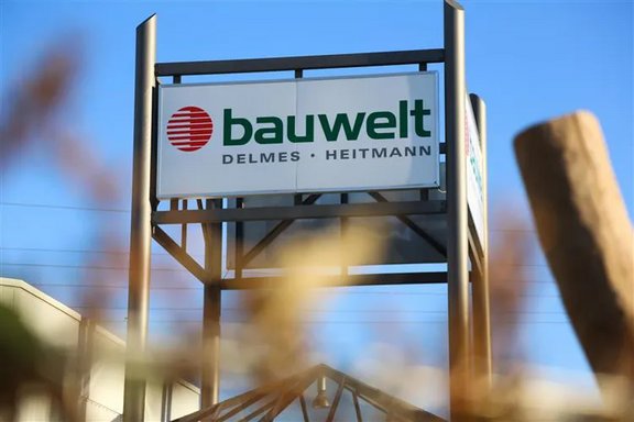 bauwelt_logo-schild.jpg  